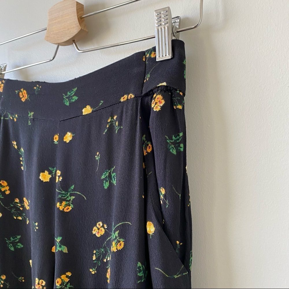 ARITIZA “Wilfred” Floral Tie Back Wide Leg Pants - Picture 6 of 14